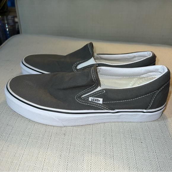 Vans Men/Women’s Solid Gray Canvas Slip On Shoes Loafers Men 8, Women 9.5 - Picture 5 of 11